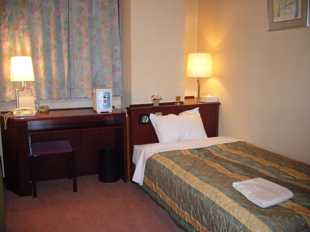 City Hotel Ikeda Okayama Ruang foto